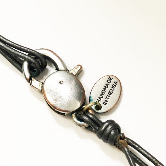 ⭐️HOST PICK⭐️ Lizzy James Handmade Silver Metallic Necklacebracelet - Picture 4 of 6